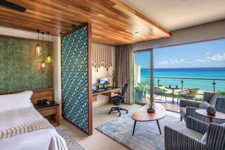 Palmaia Work-Away Suite
